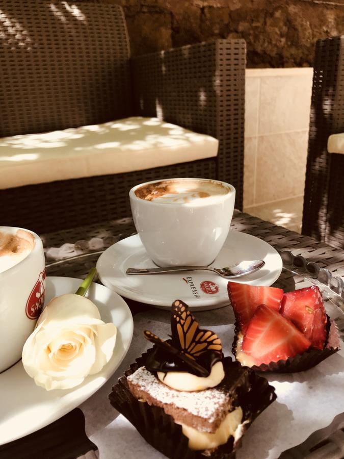 Aruna Suites Rzym Zewnętrze zdjęcie